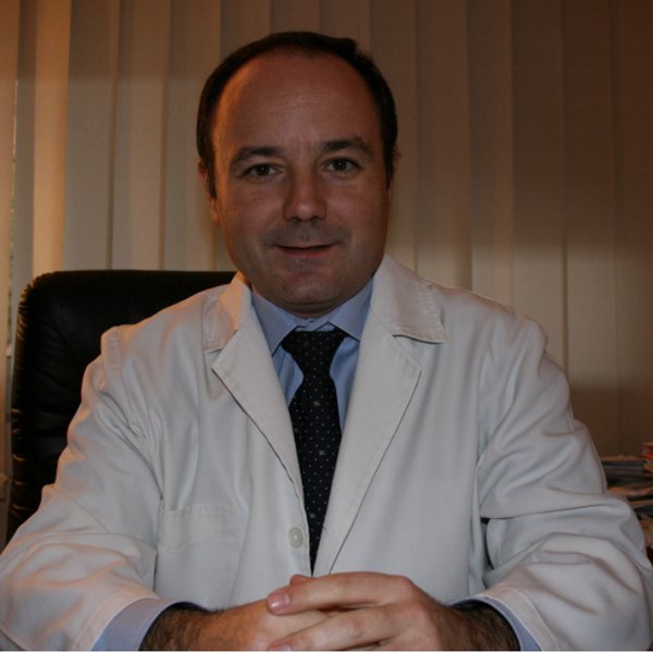 Dr. Juan Cano, Oftalmología y medicina general